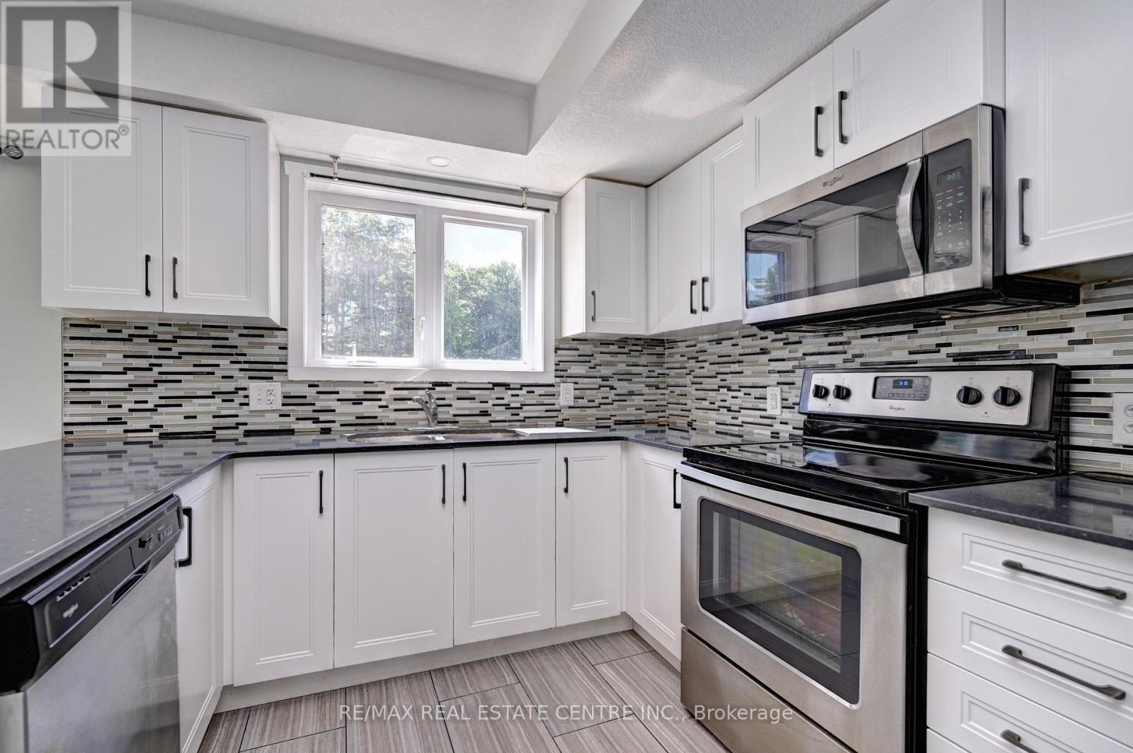 A4 - 190 Century Hill Drive, Kitchener, Ontario  N2E 0G9 - Photo 2 - X12171091