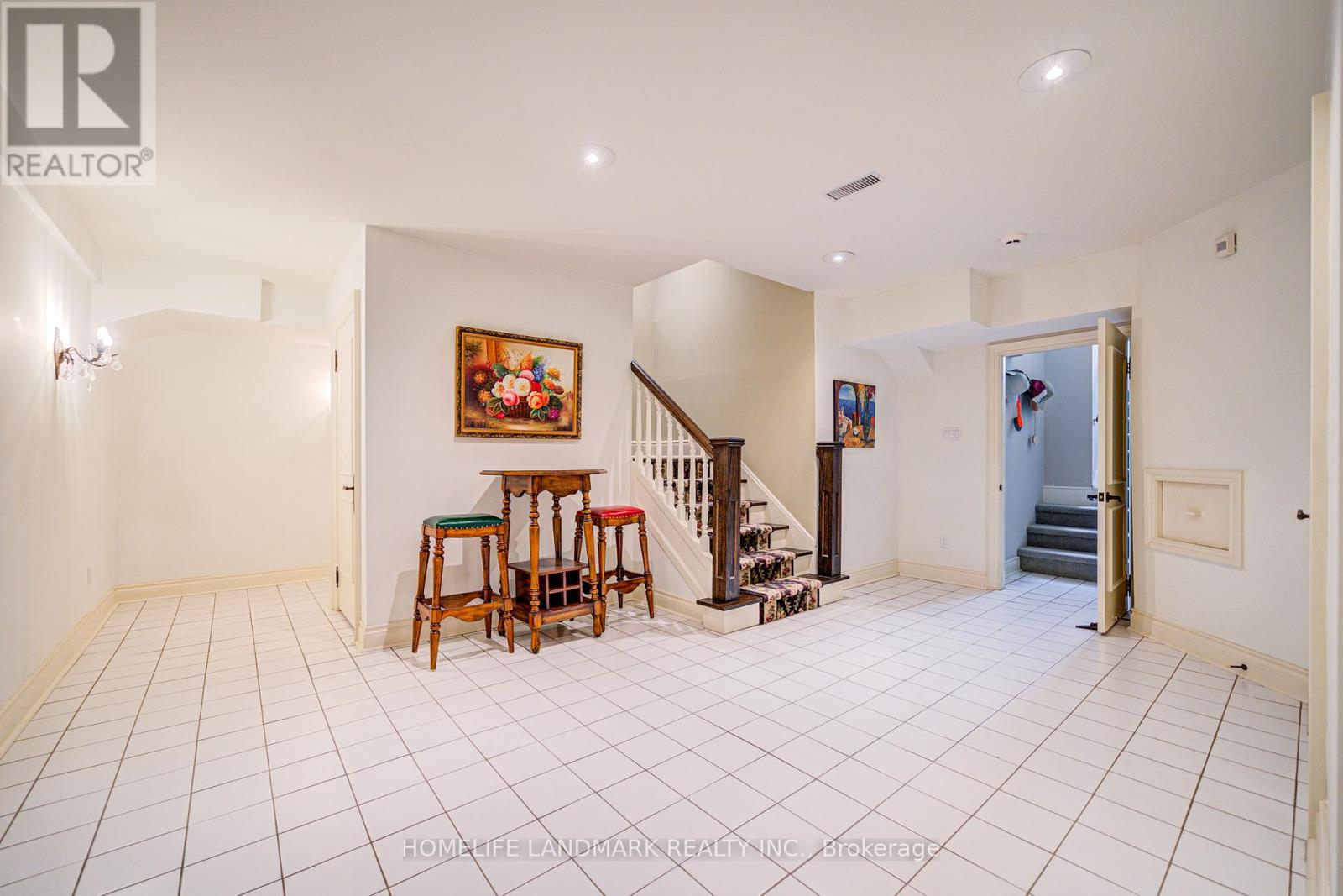72 Gordon Road, Toronto, Ontario  M2P 1E4 - Photo 36 - C12171096