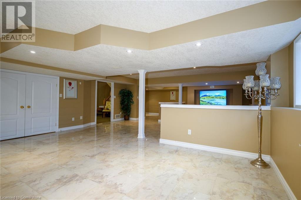 264 Diiorio Circle Unit# Lower, Ancaster, Ontario  L9K 1S9 - Photo 8 - 40732965