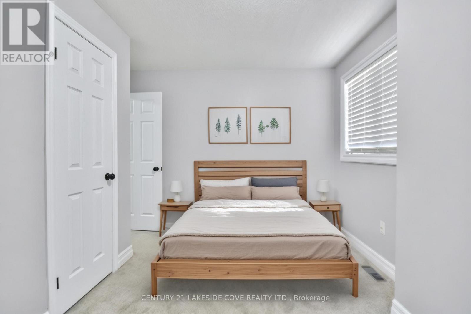 151 Raymond Crescent, Barrie, Ontario  L4N 0X7 - Photo 21 - S12117287