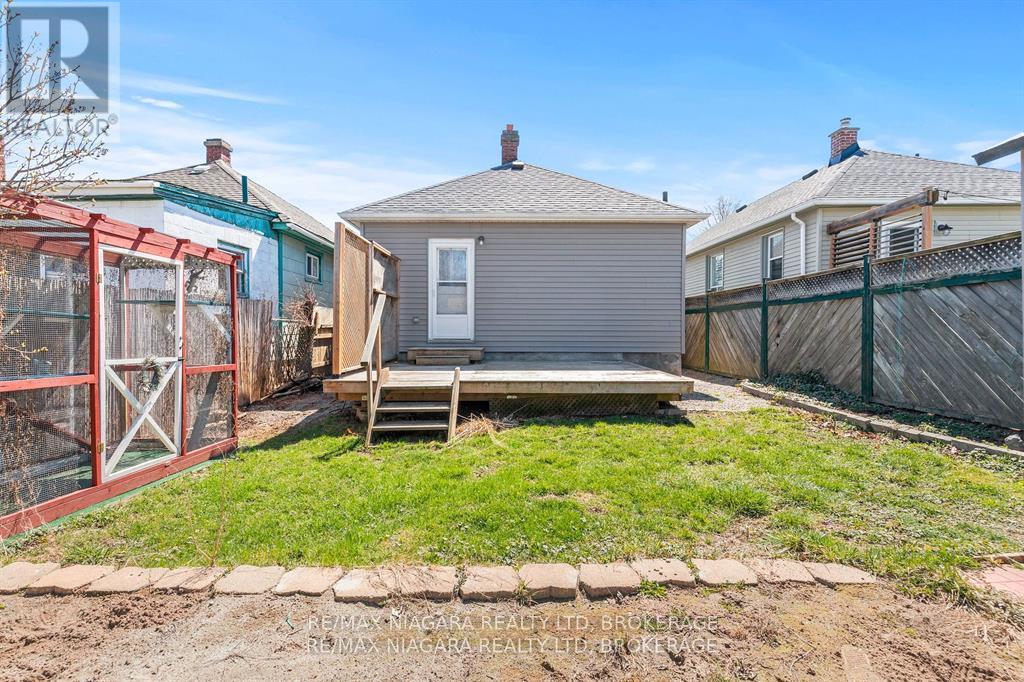 28 Ann Street, Thorold, Ontario  L2V 2J5 - Photo 20 - X12171109
