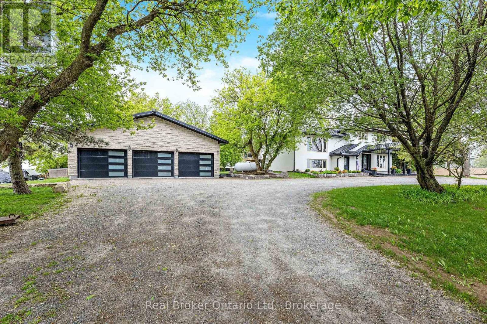 5938 Trafalgar Road, Erin, Ontario  N0B 1Z0 - Photo 4 - X12165717