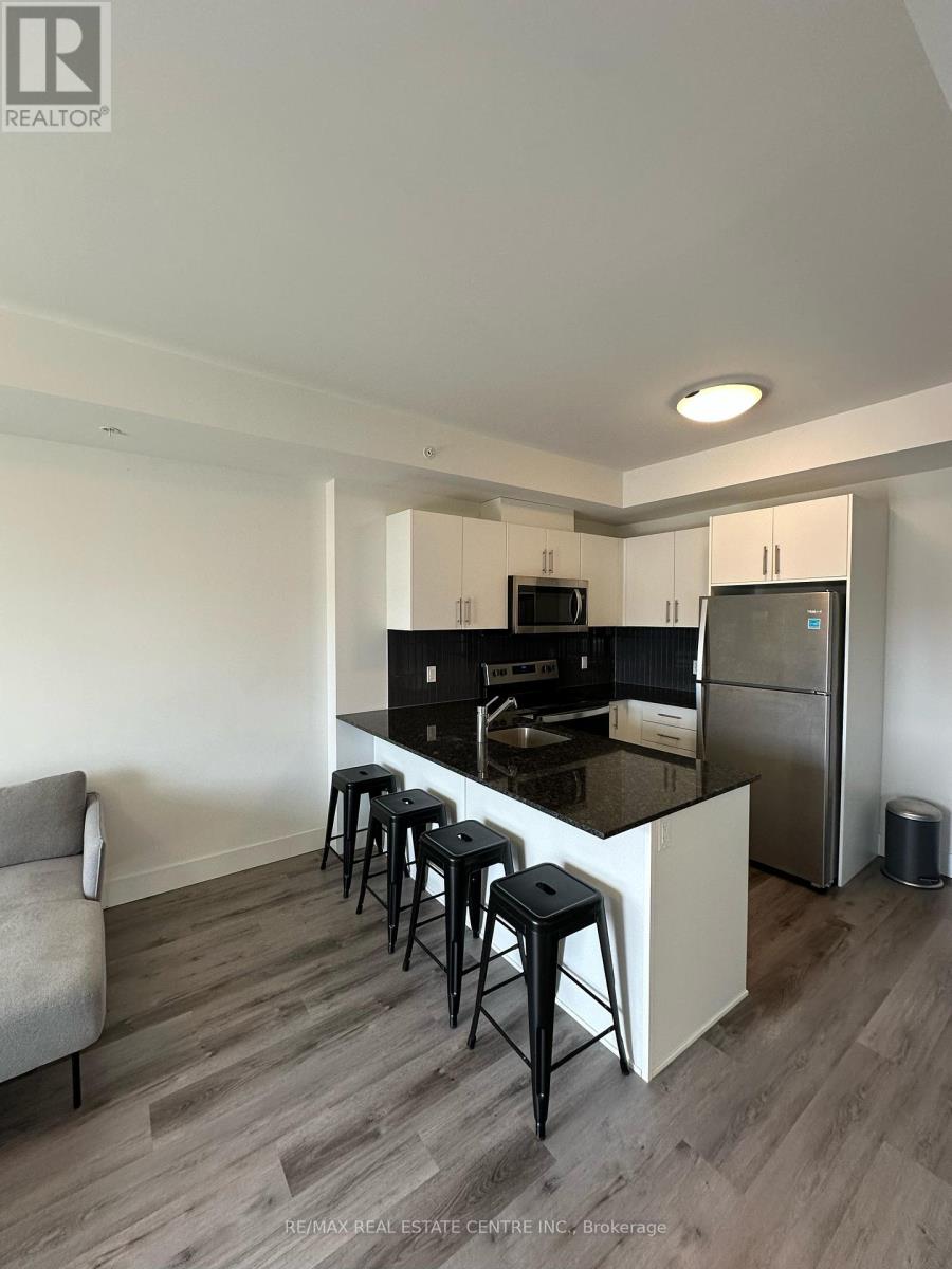 403 - 103 Roger Street, Waterloo, Ontario  N2J 0G2 - Photo 6 - X12171107