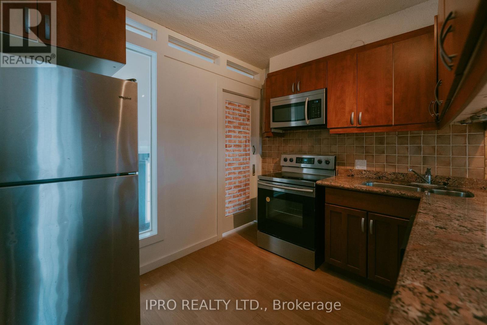 183 Livingstone Avenue W, Toronto, Ontario  M6E 2L9 - Photo 2 - W12171119