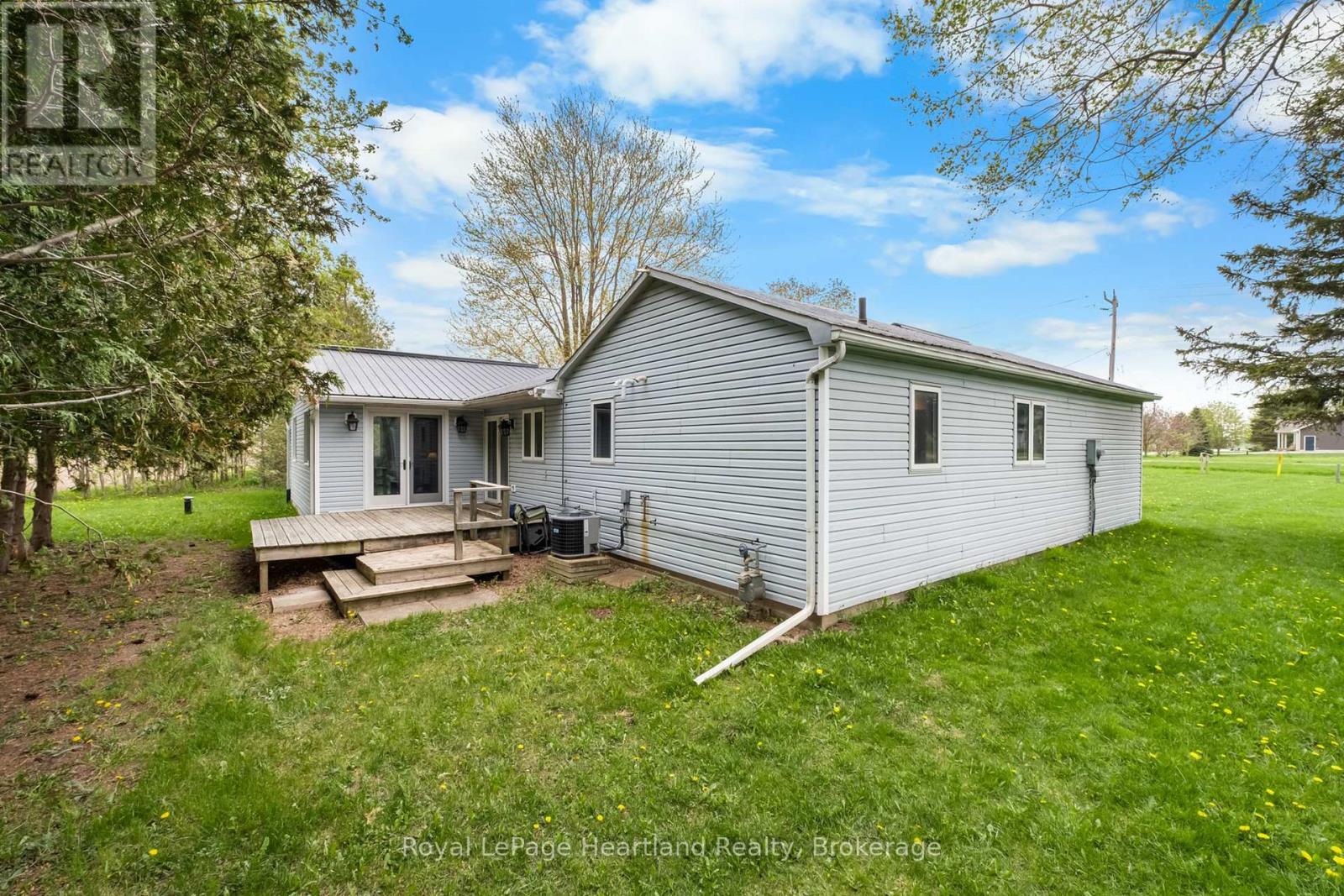 322 Londesboro Main Street, Central Huron, Ontario  N0M 2H0 - Photo 26 - X12148169