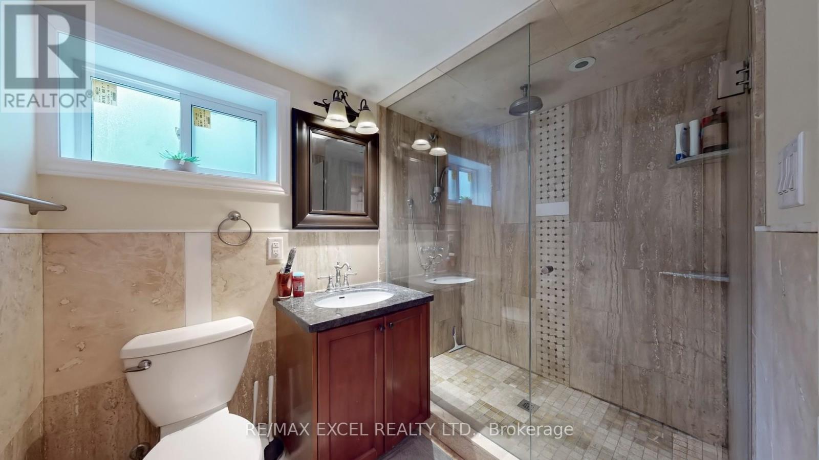 126 Libby Boulevard, Richmond Hill, Ontario  L4C 4V6 - Photo 43 - N12170299