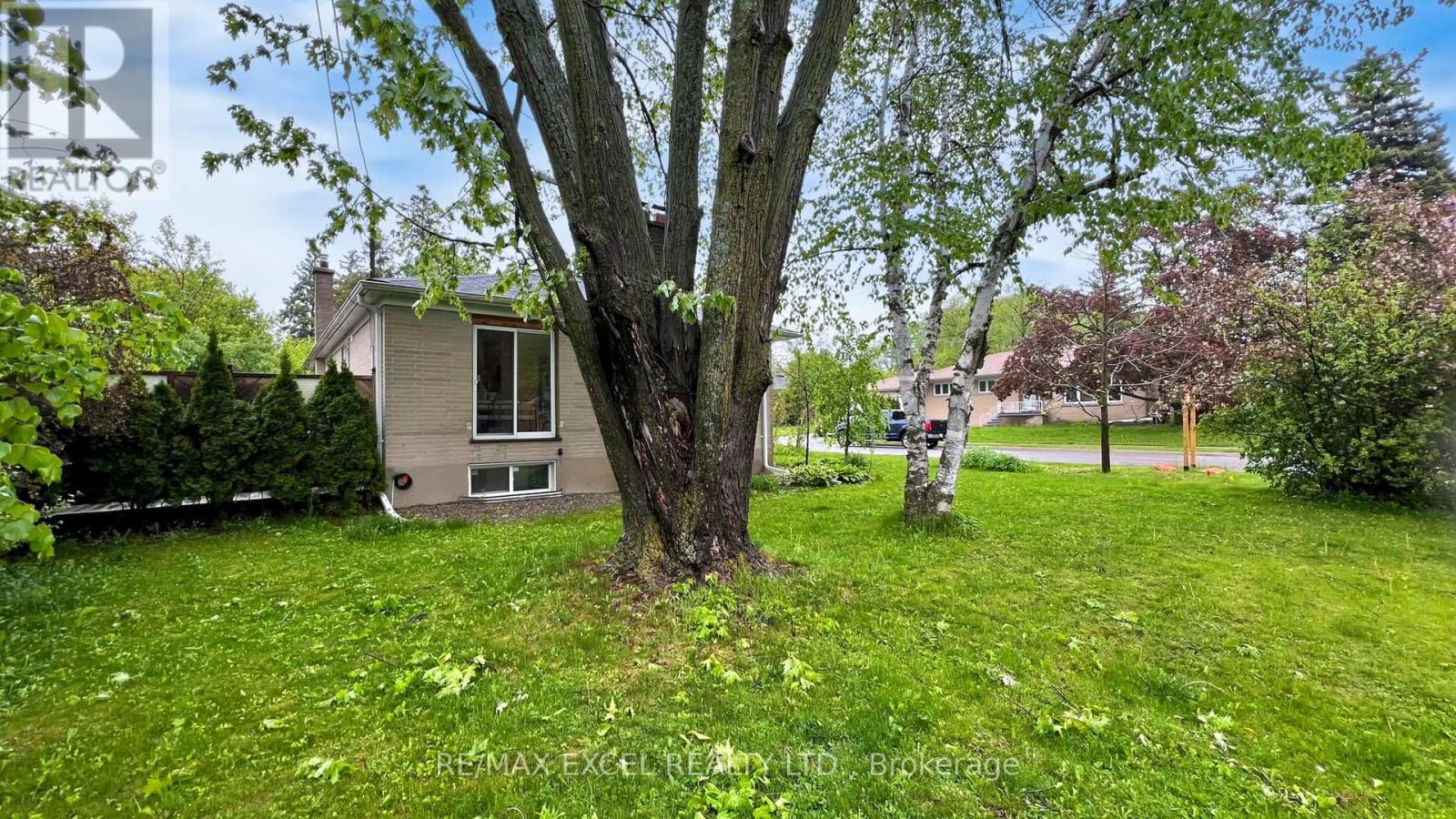 126 Libby Boulevard, Richmond Hill, Ontario  L4C 4V6 - Photo 47 - N12170299