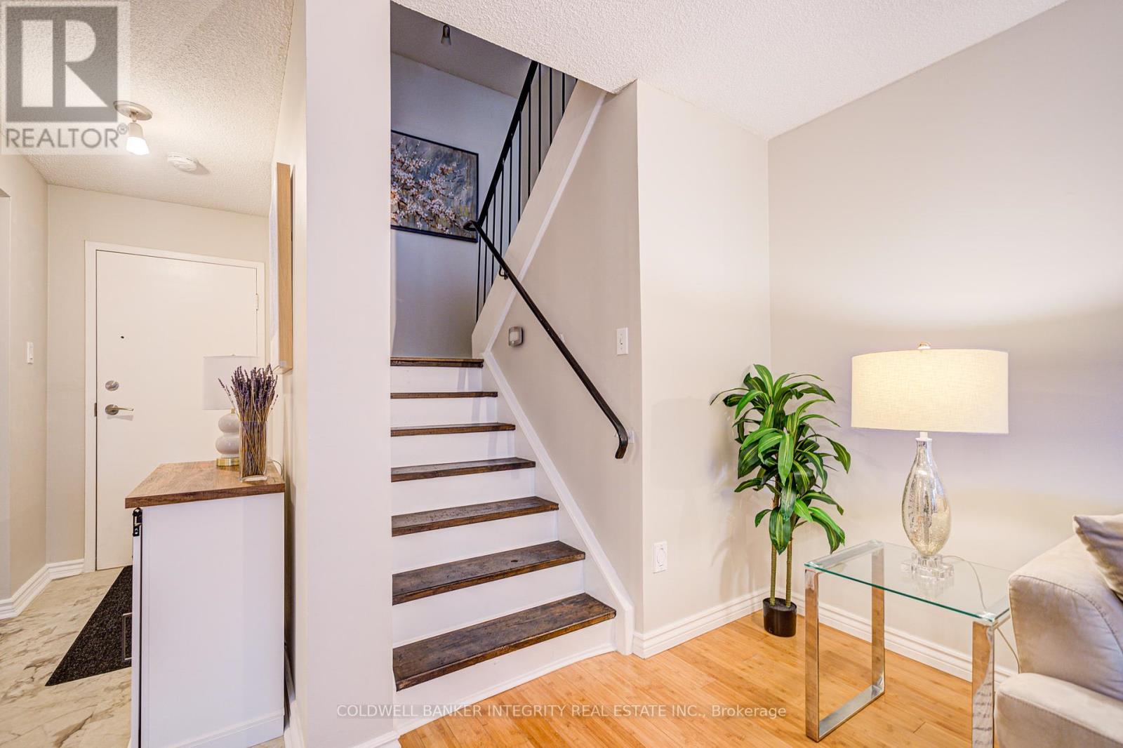 Suite 82 - 1036 Falgarwood Drive, Oakville, Ontario  L6H 2P3 - Photo 23 - W12167643
