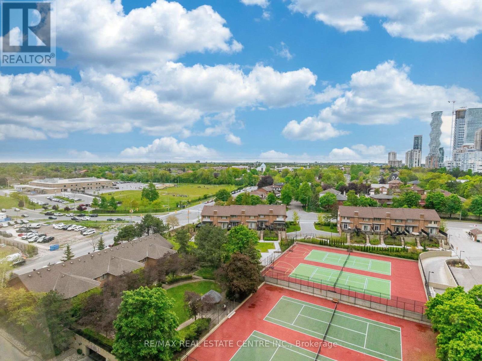 1404 - 55 Elm Drive W, Mississauga, Ontario  L5B 3Z3 - Photo 37 - W12171133