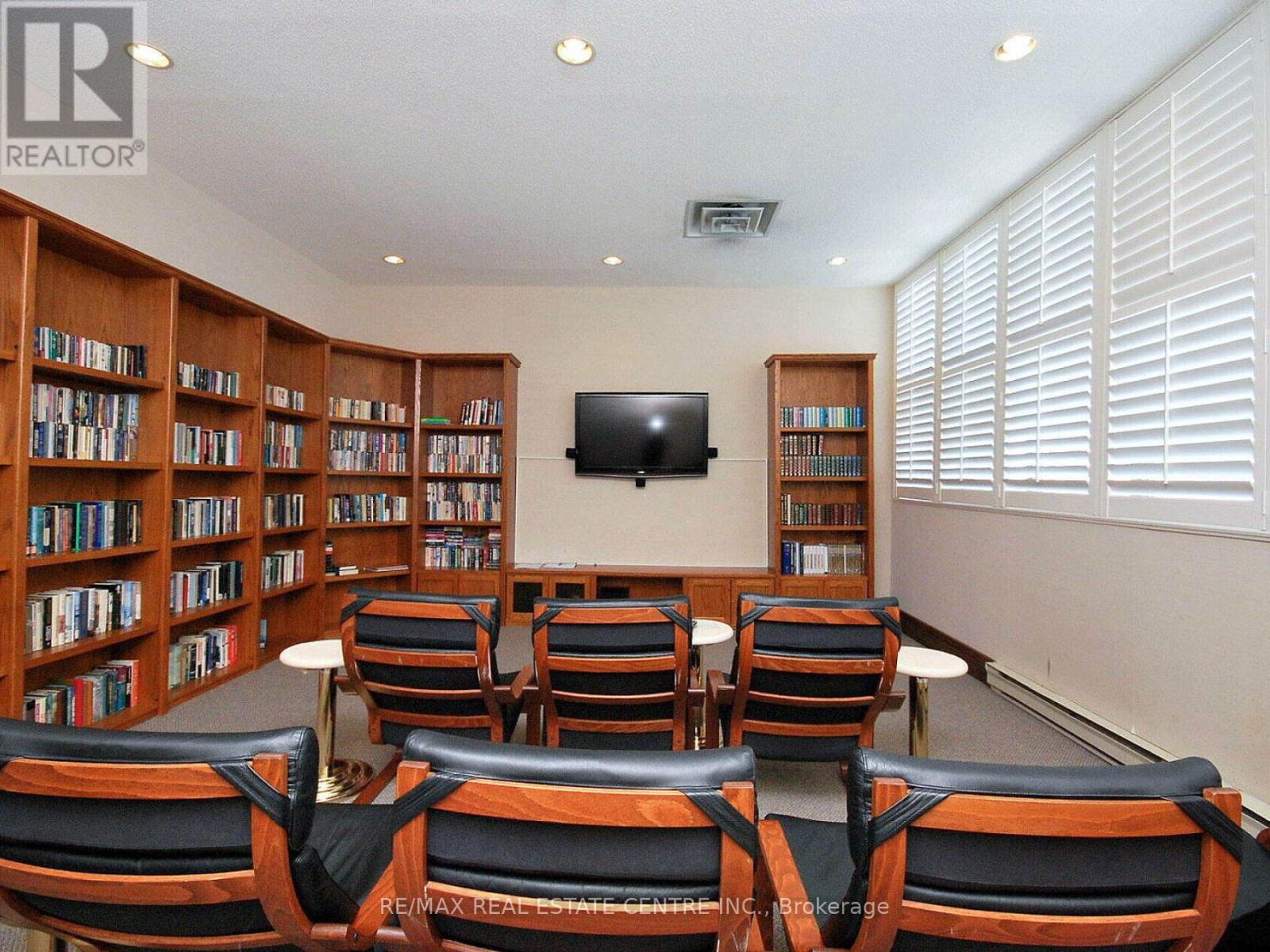 1404 - 55 Elm Drive W, Mississauga, Ontario  L5B 3Z3 - Photo 42 - W12171133