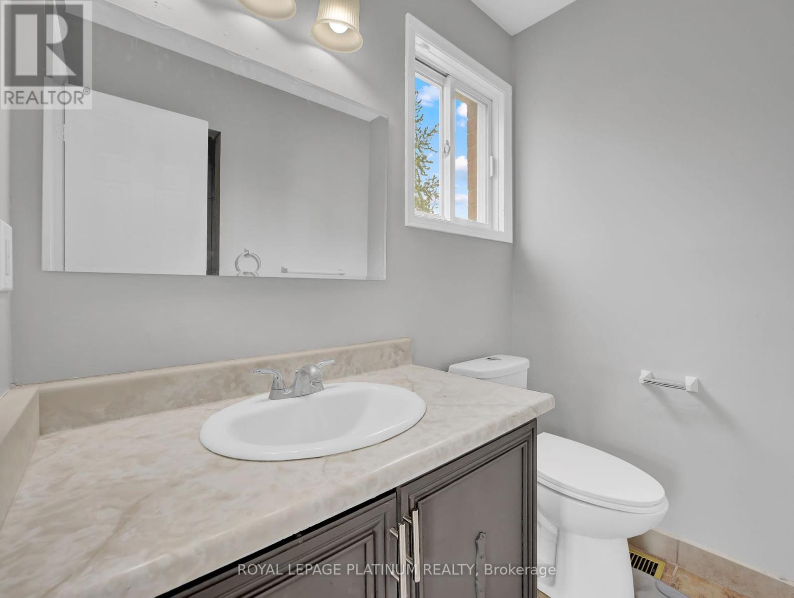 7 Sinclair Court, Cambridge, Ontario  N1T 1K2 - Photo 18 - X12168918