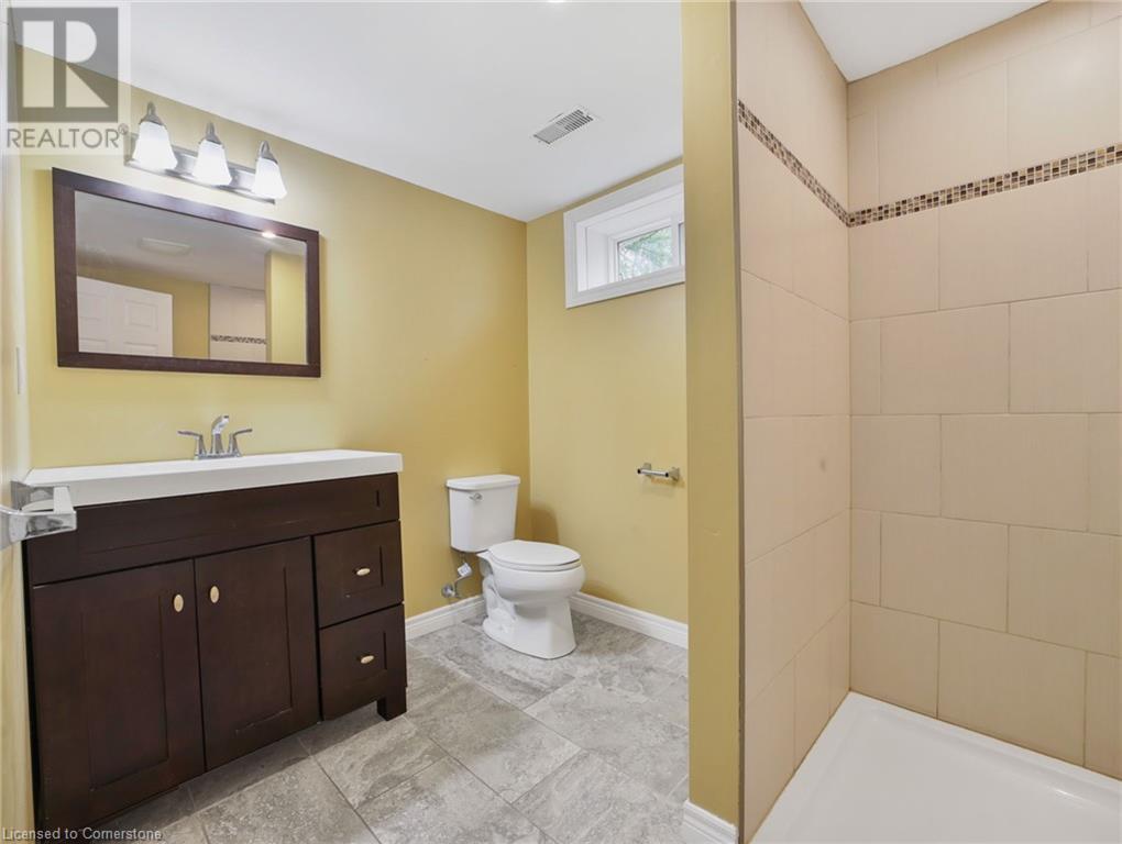 84 Fairview Drive, Brantford, Ontario  N3R 2W9 - Photo 35 - 40733199