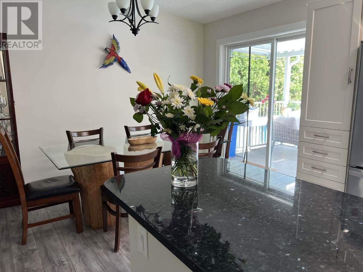 1742 Duncan Avenue E, Penticton, British Columbia  V2A 7E7 - Photo 15 - 10349229