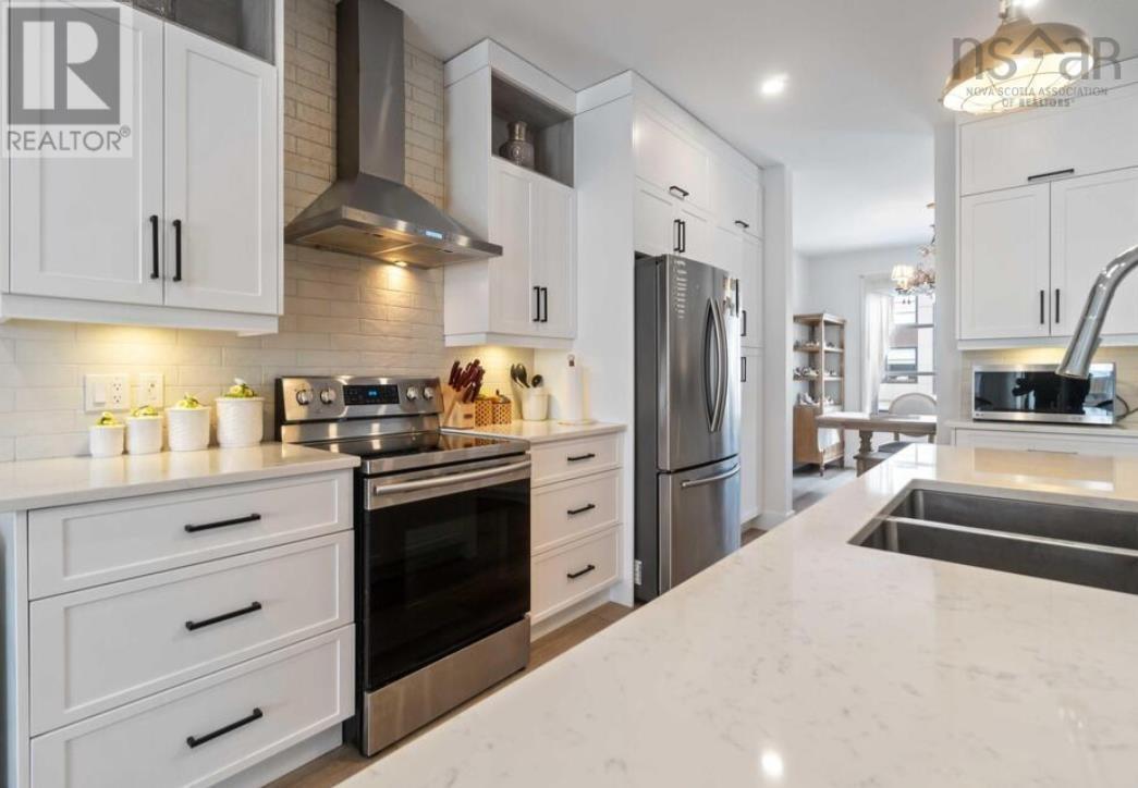 Property at 92 Darjeeling Drive image 3