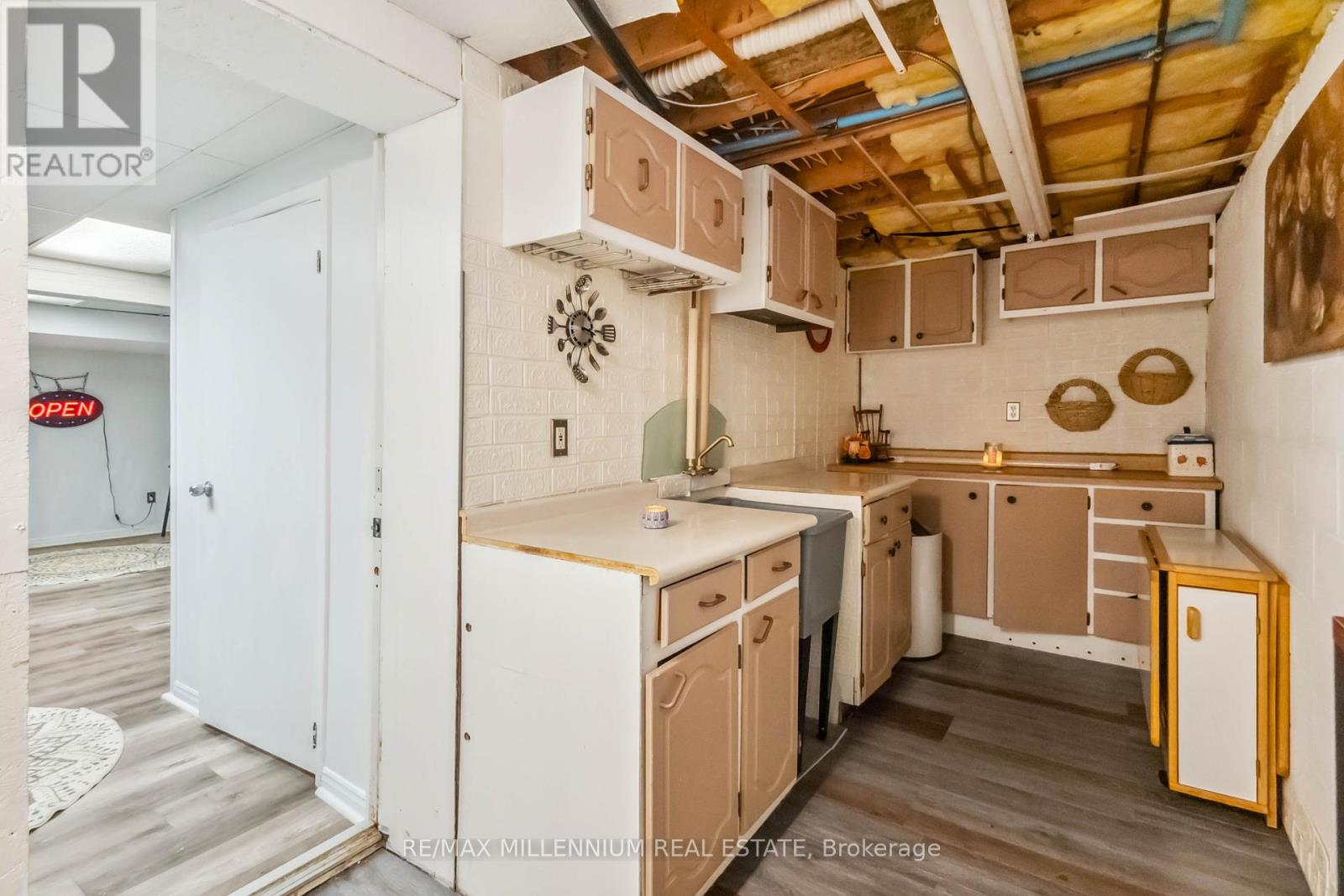 65 Fennell Crescent, London South, Ontario  N6E 2E2 - Photo 20 - X12167258