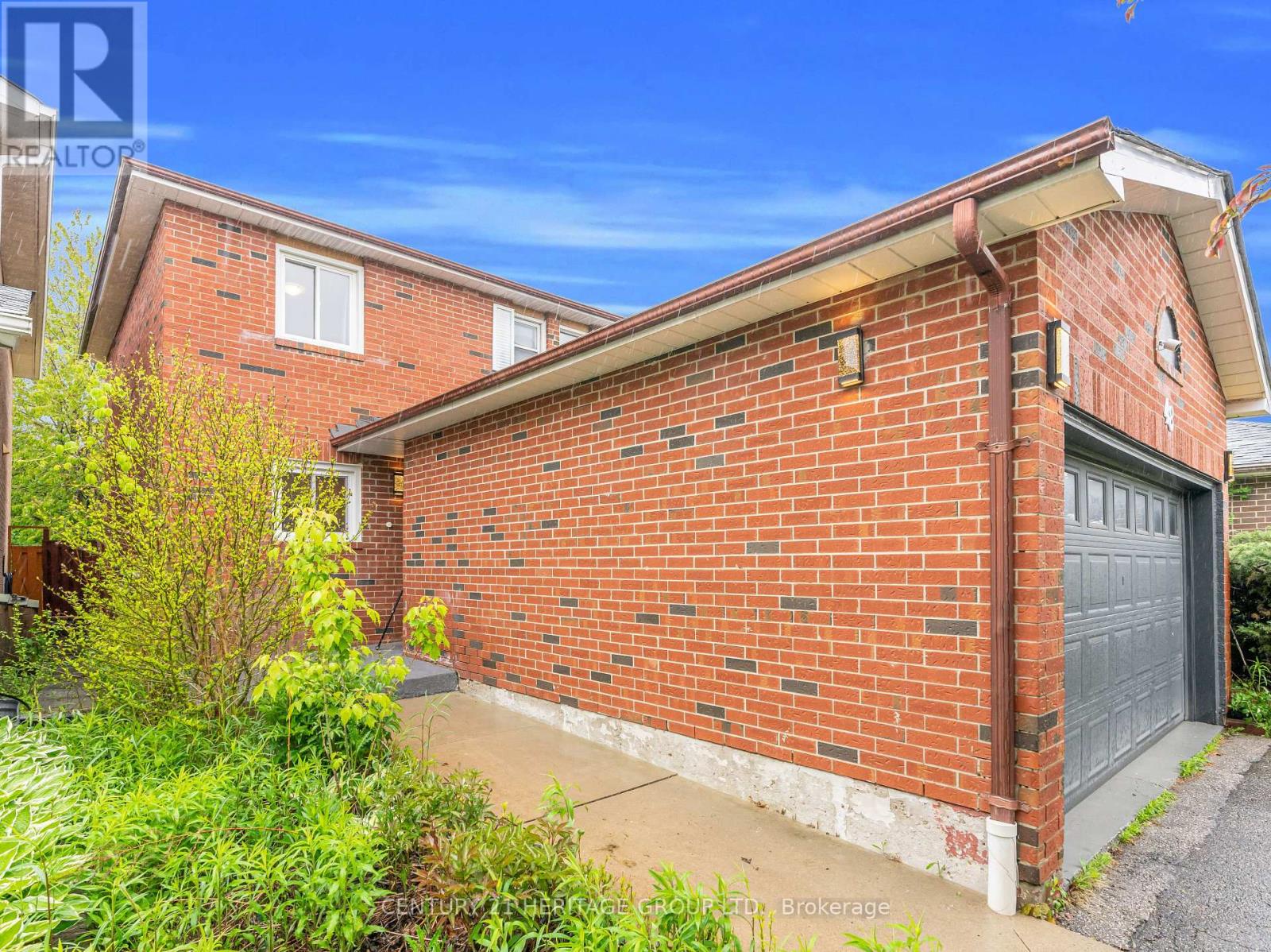 48 Gray Crescent, Richmond Hill, Ontario  L4C 5V5 - Photo 5 - N12169613