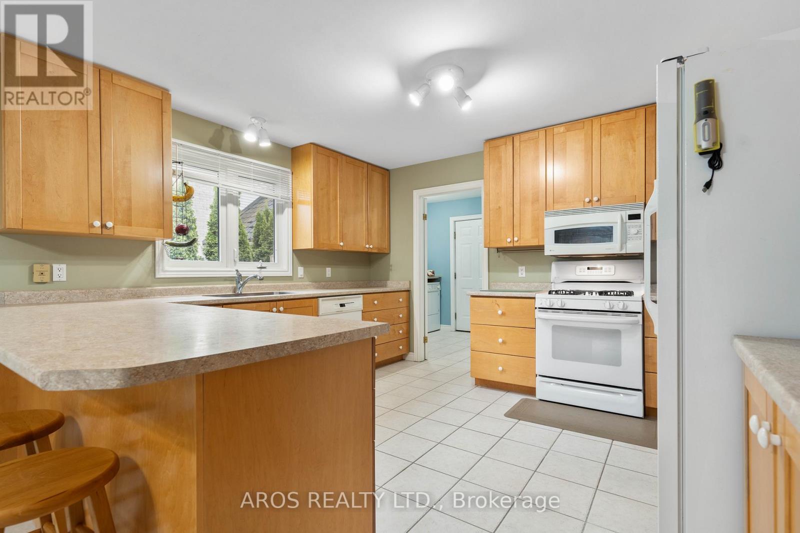 10 Prince Of Wales Gate N, London North, Ontario  N6H 5M3 - Photo 13 - X12170445