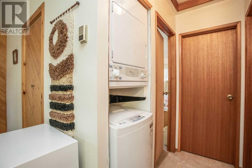 1 Sands Crescent, Rochon Sands, Alberta  T0C 3B0 - Photo 8 - A2211796