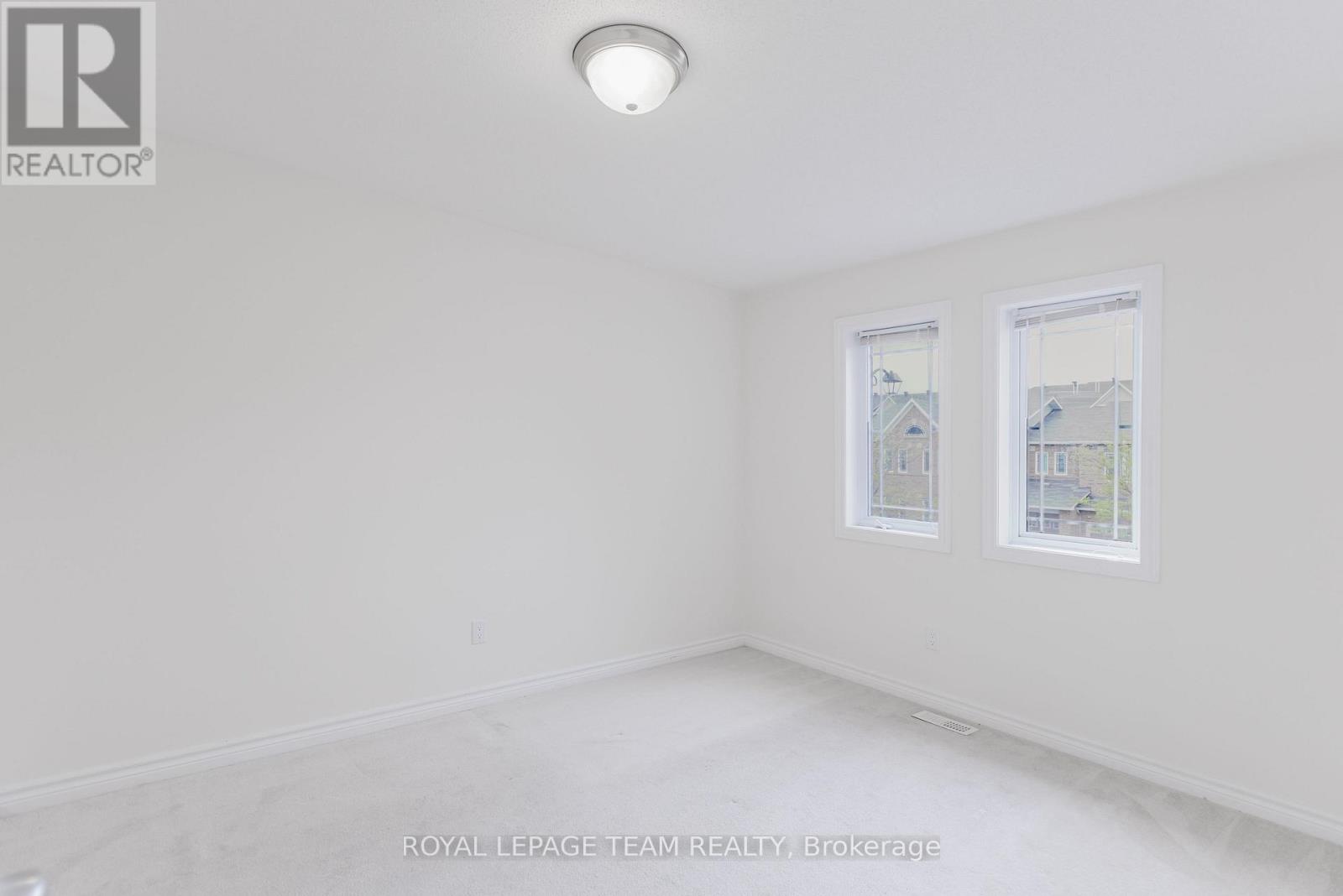 411 Temiskaming Crescent, Ottawa, Ontario  K2J 0V4 - Photo 32 - X12171176
