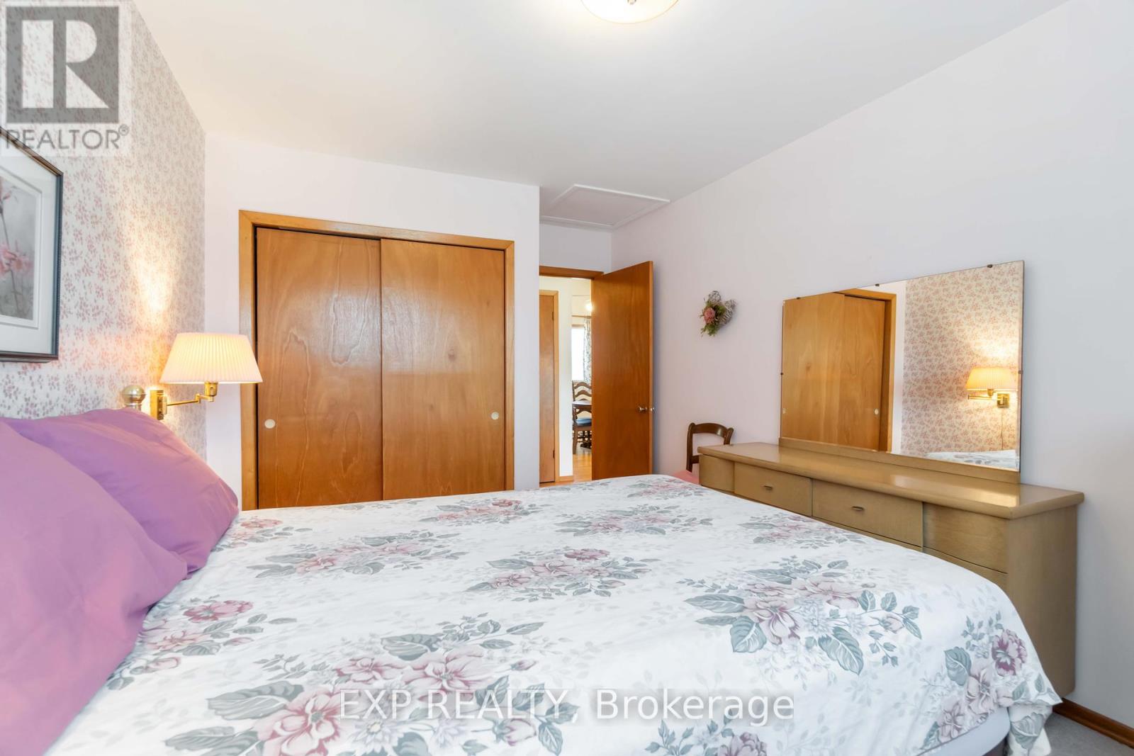 5 Fairway Crescent, Brockville, Ontario  K6V 3V1 - Photo 15 - X12171196