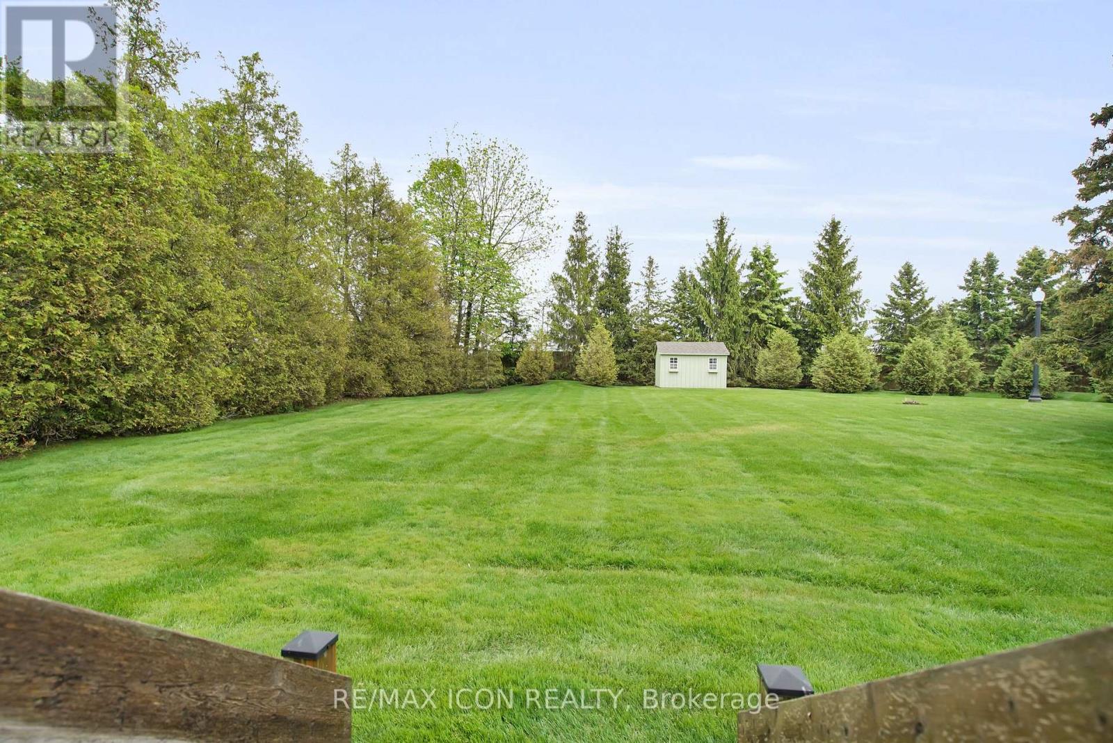 34 Oakwood Links Lane, Lambton Shores, Ontario  N0M 1T0 - Photo 42 - X12168359