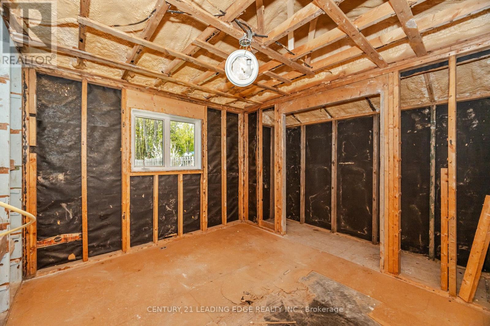 2678 25th Side Road, Innisfil, Ontario  L9S 3T4 - Photo 11 - N12171168