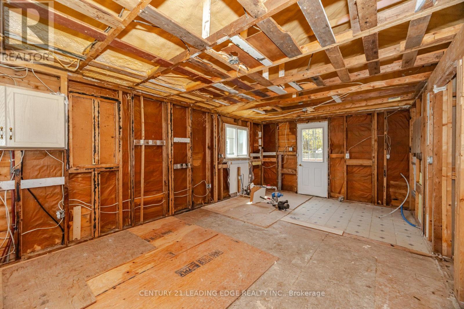 2678 25th Side Road, Innisfil, Ontario  L9S 3T4 - Photo 8 - N12171168