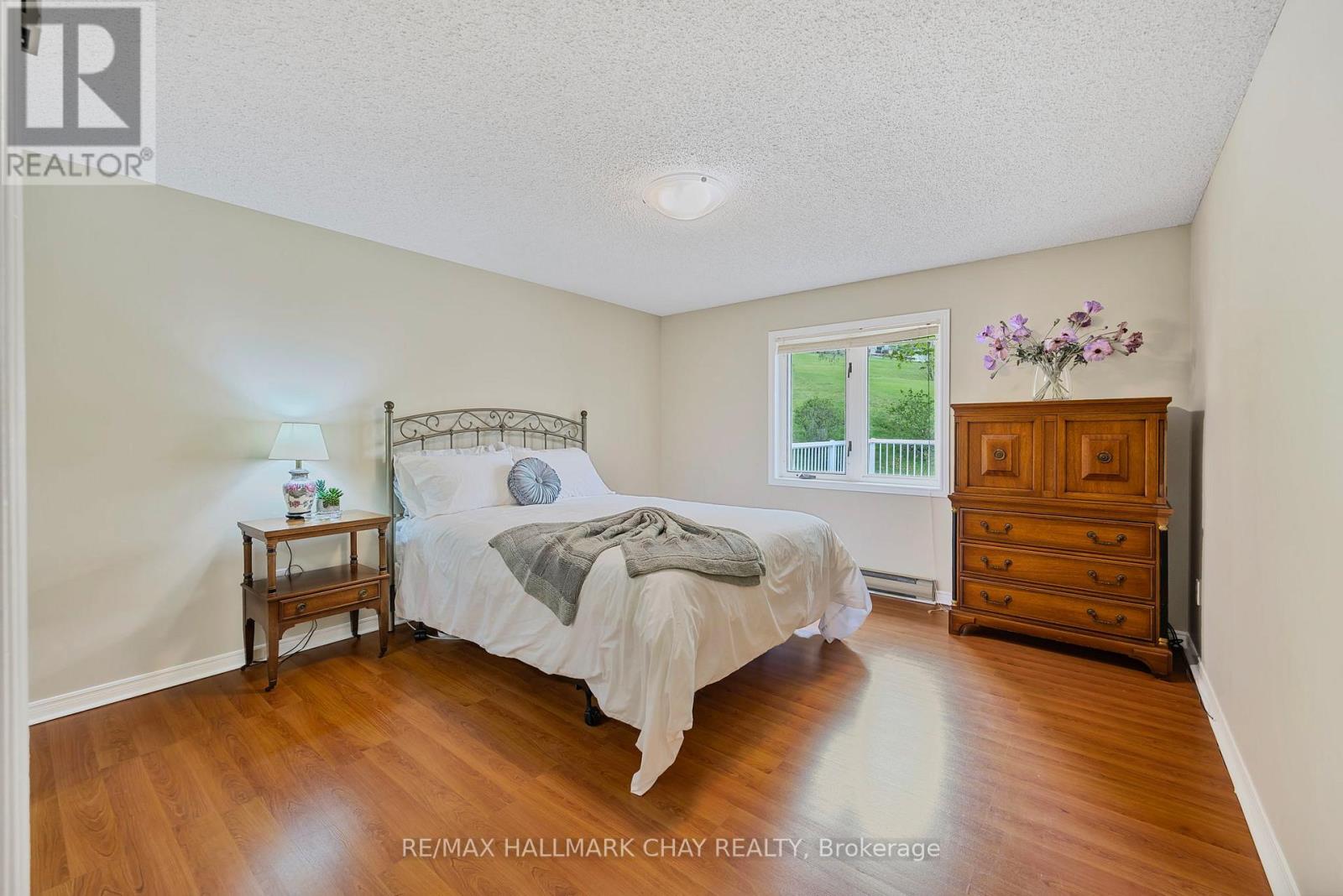 3 Pinetree Court, New Tecumseth, Ontario  L0G 1W0 - Photo 20 - N12171188