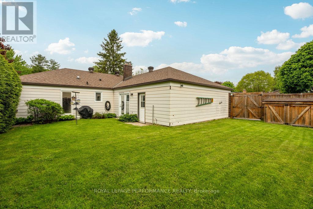 1932 Marquis Avenue, Ottawa, Ontario  K1J 8J2 - Photo 41 - X10929826
