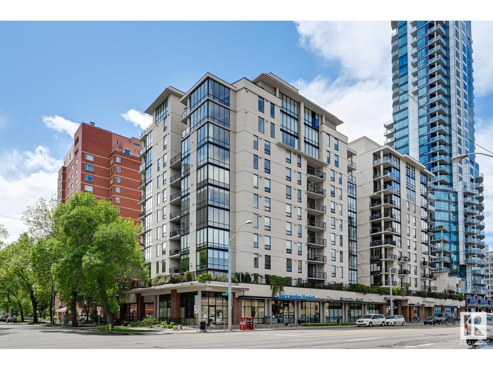 #802 10028 119 ST NW, Edmonton, Alberta