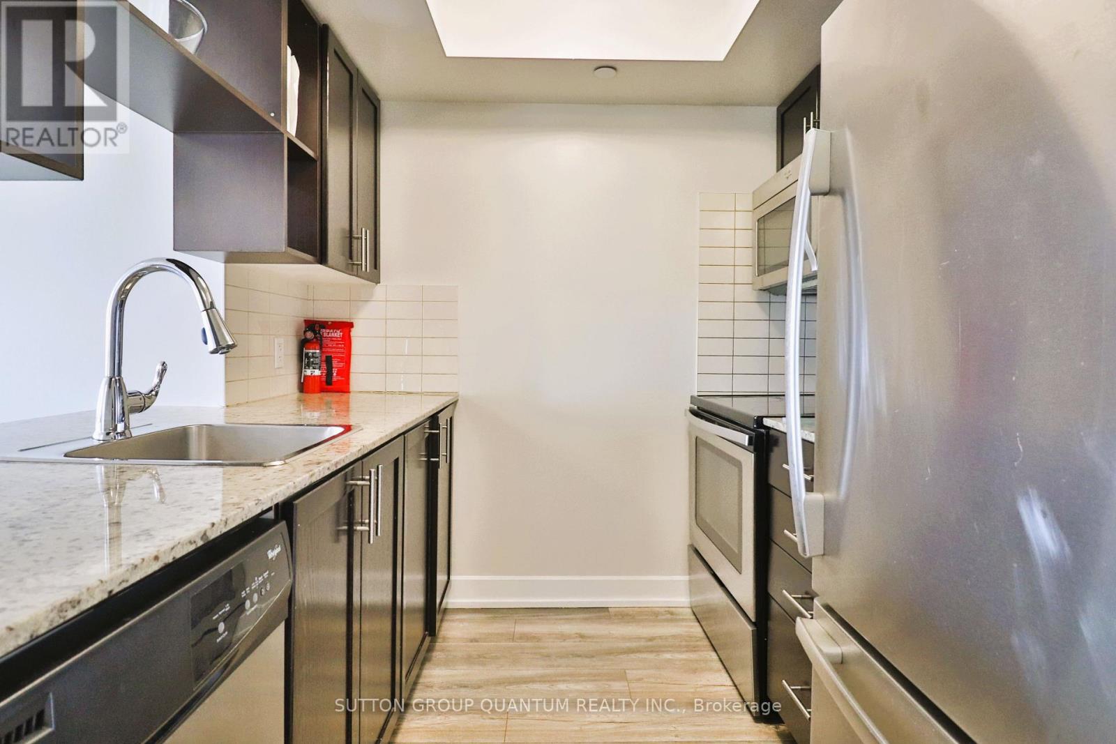 1807 - 6 Eva Road, Toronto, Ontario  M9C 0B1 - Photo 13 - W12171162
