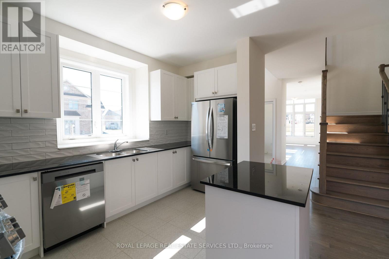 3930 Leonardo Street, Burlington, Ontario  L7M 0Z8 - Photo 15 - W12171202