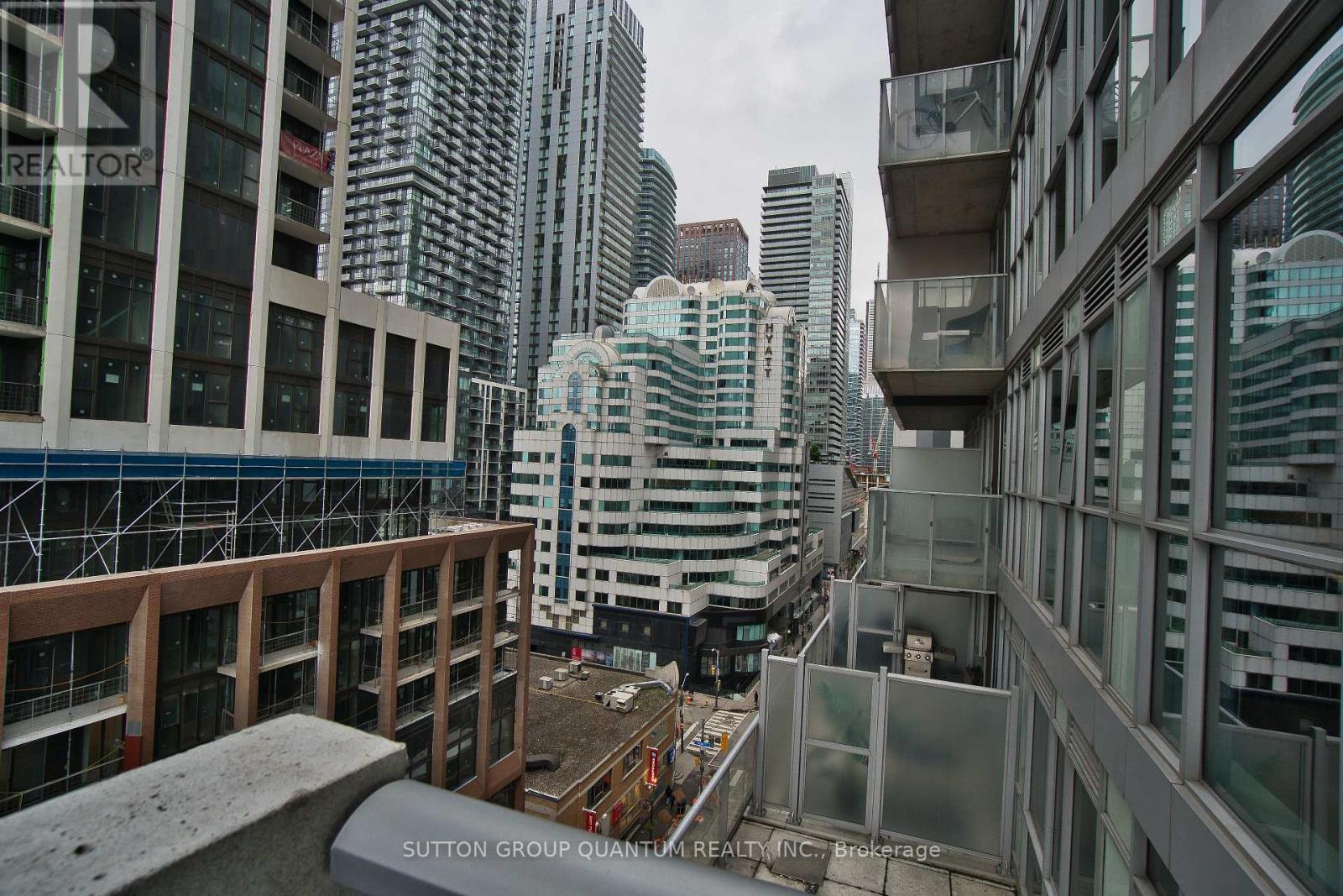 1009 - 375 King Street W, Toronto, Ontario  M5V 1K5 - Photo 28 - C12171228