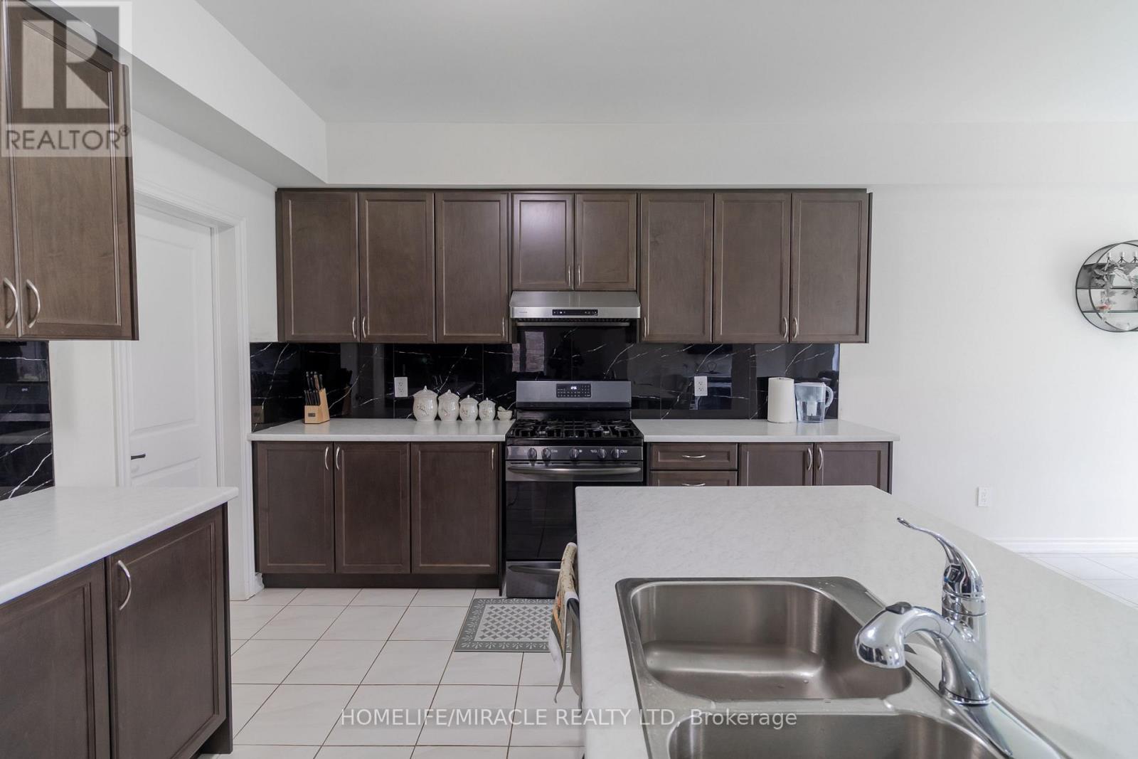 75 Hitchman Street, Brant, Ontario  N3L 0M1 - Photo 21 - X12168968