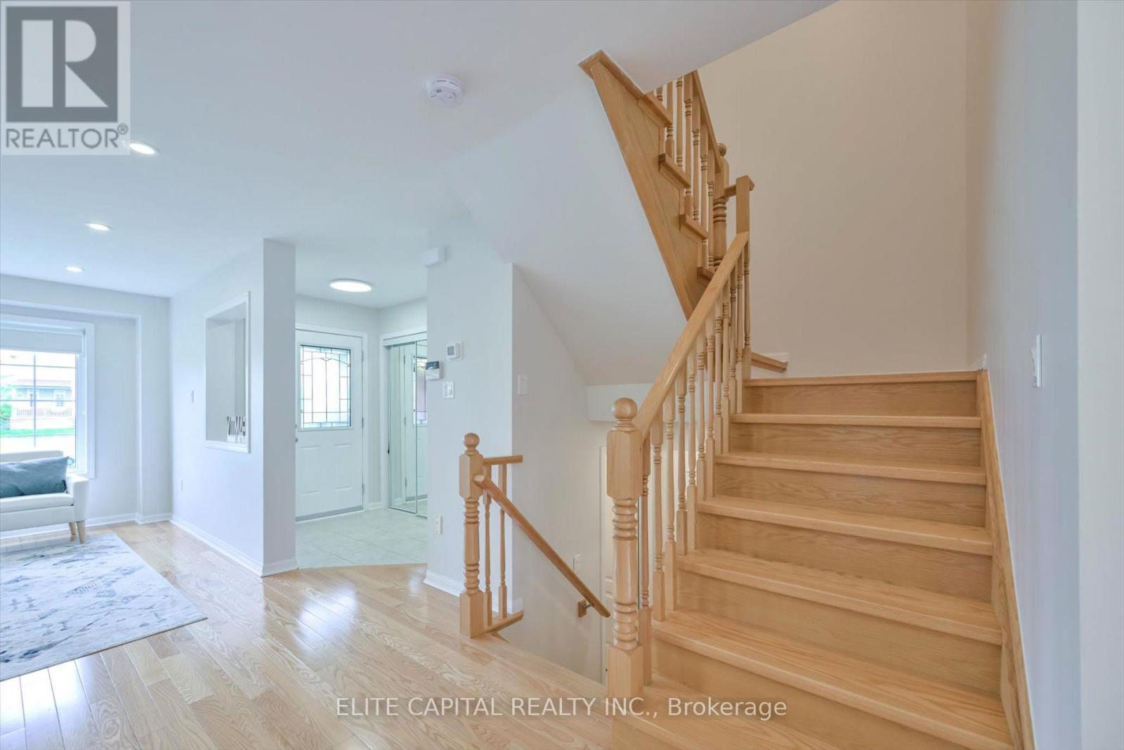 52 Gas Lamp Lane, Markham, Ontario  L6B 0H6 - Photo 11 - N12171227
