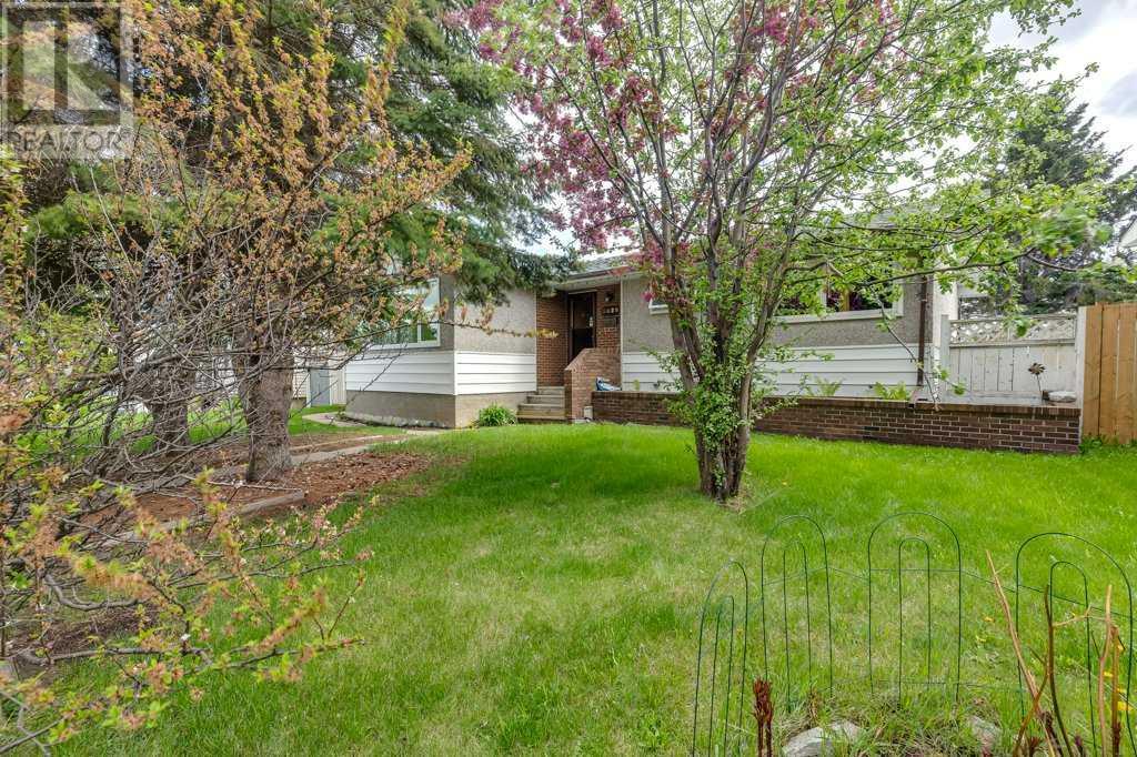 5829 41 Streetcrescent, Red Deer, Alberta  T4N 1B5 - Photo 5 - A2223979