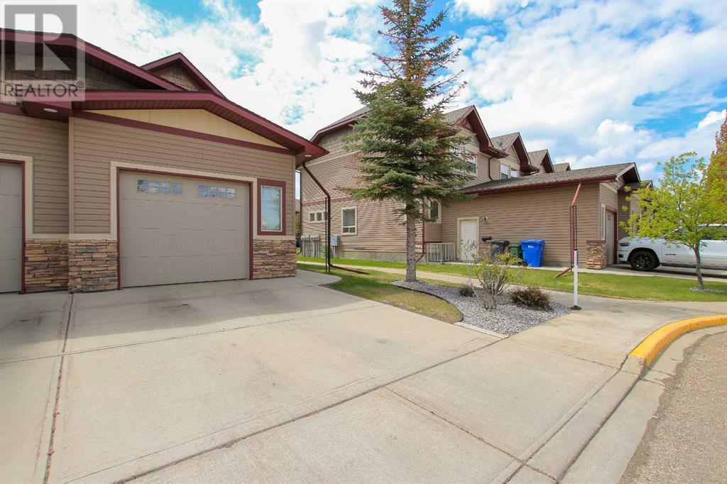 18, 45 Ironstone Drive, Red Deer, Alberta  T4R 0A9 - Photo 2 - A2224117