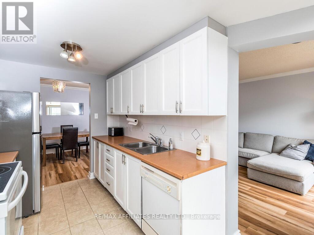 6 Eagleview Street, Ottawa, Ontario  K2M 2R2 - Photo 10 - X12171249
