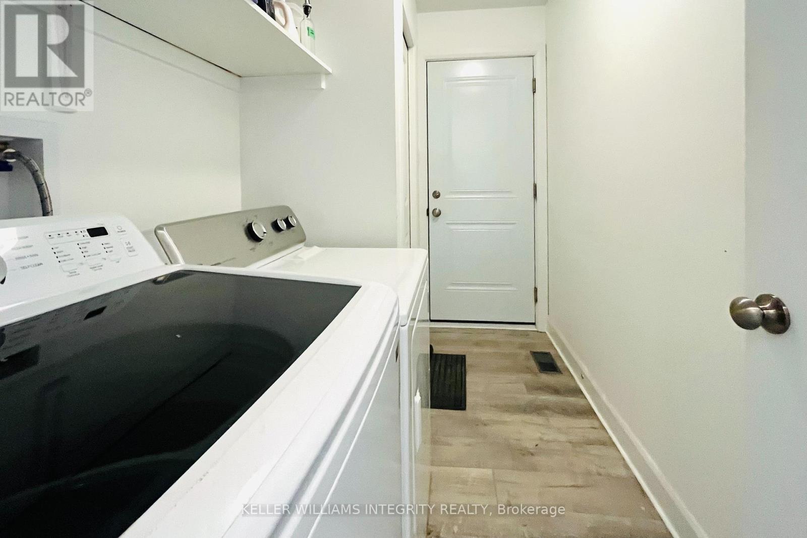 20 Terrance Drive, Petawawa, Ontario  K8H 2W8 - Photo 27 - X12171268