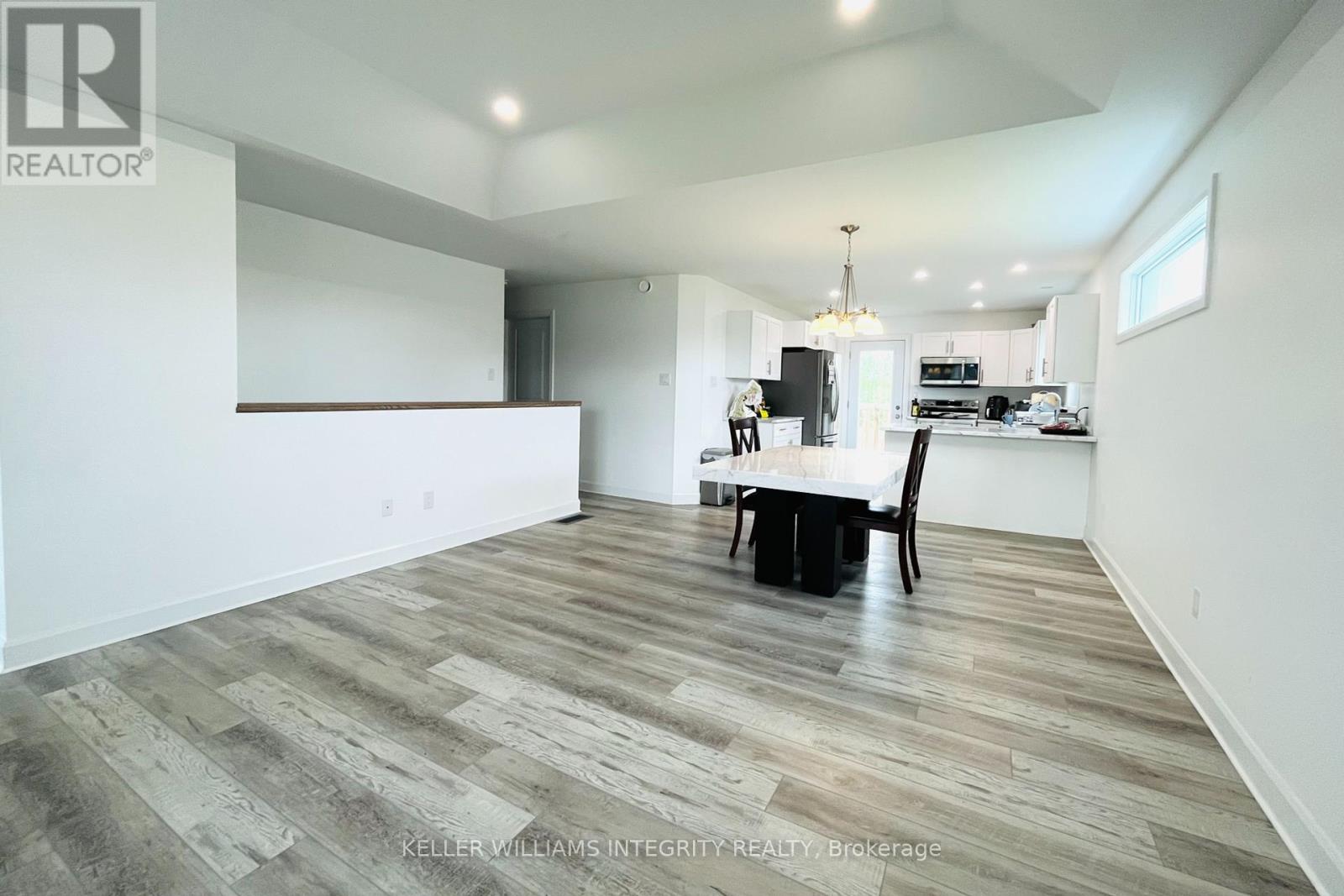 Property at 20 TERRANCE DRIVE image 5