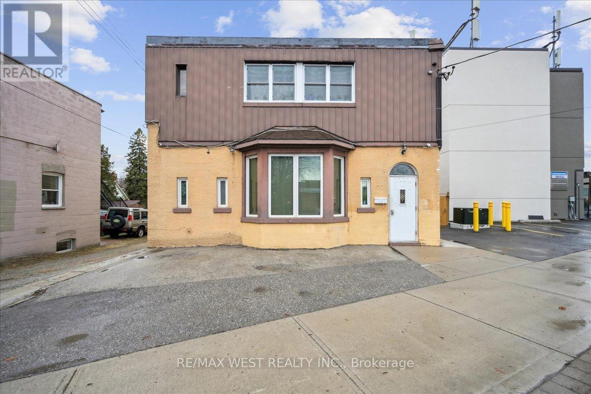 1408 KINGSTON ROAD, Toronto, Ontario
