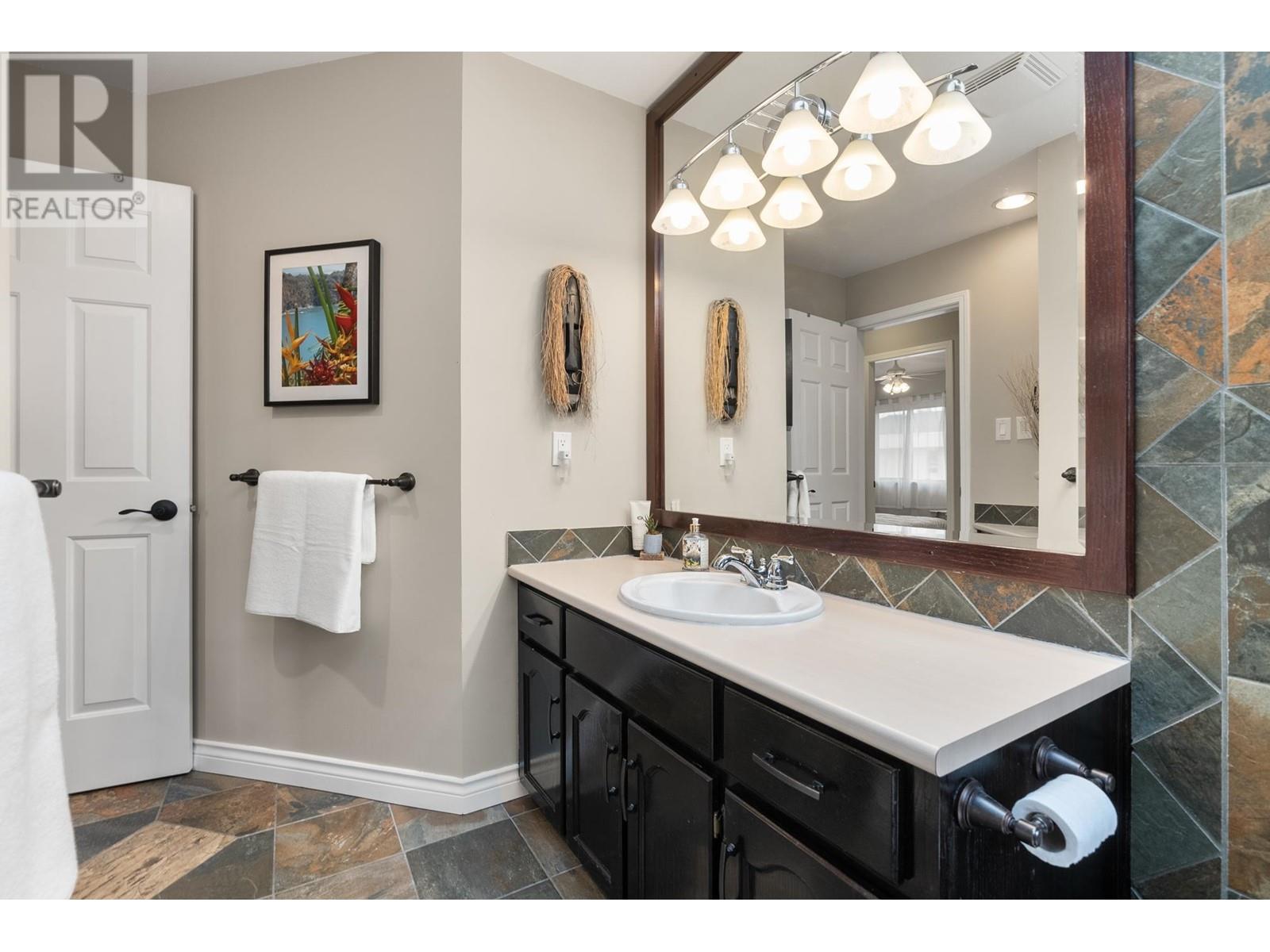 5676 Green Place, Delta, British Columbia  V4K 4M8 - Photo 29 - R2994603