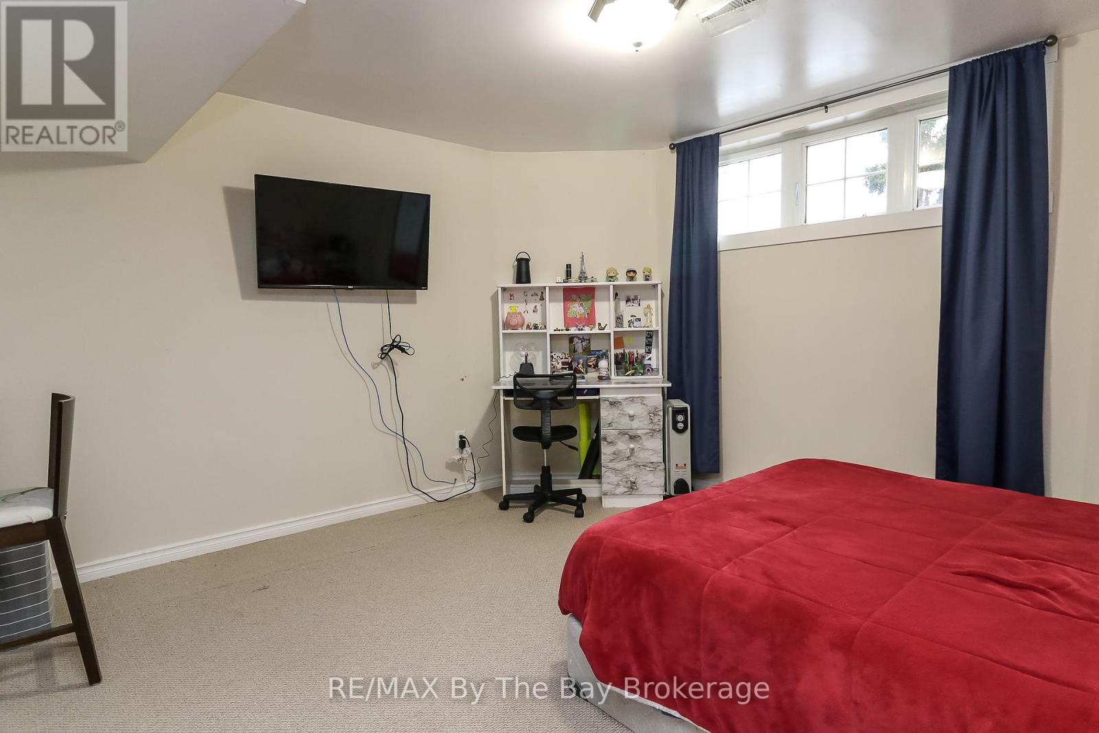 37 Walnut Drive, Wasaga Beach, Ontario  L9Z 0A8 - Photo 44 - S12006924