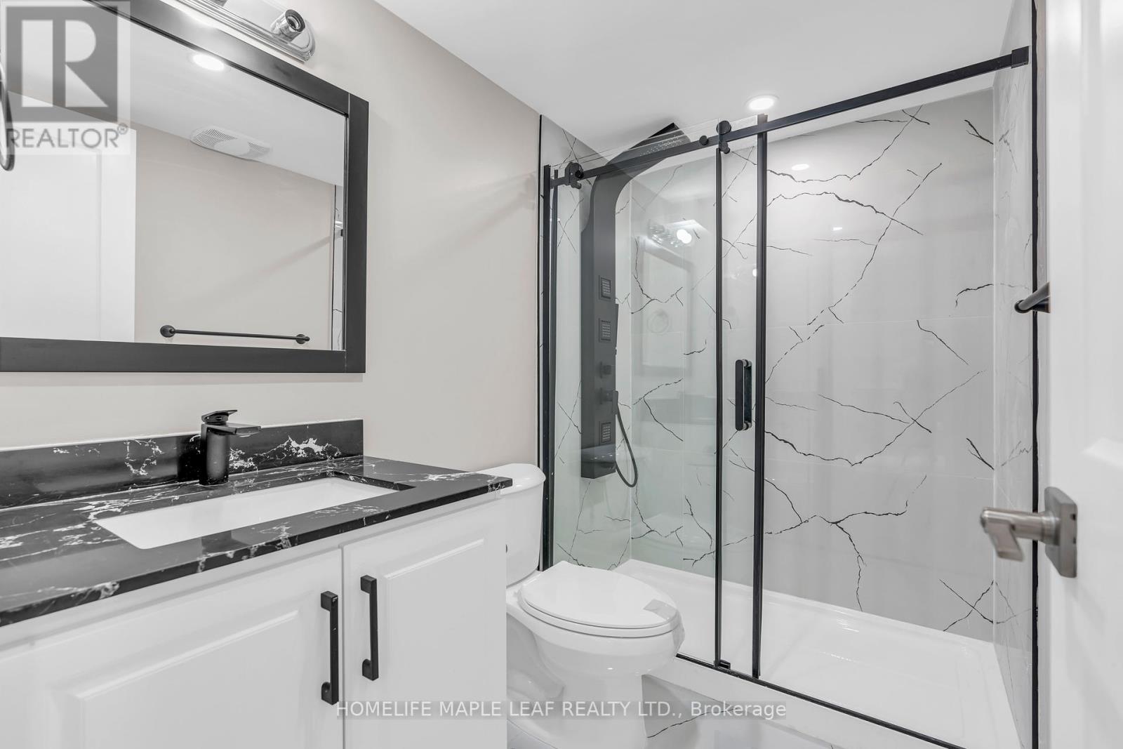 26 Cathedral Road, Brampton (Bram East), Ontario  L6W 2N9 - Photo 29 - W12171254