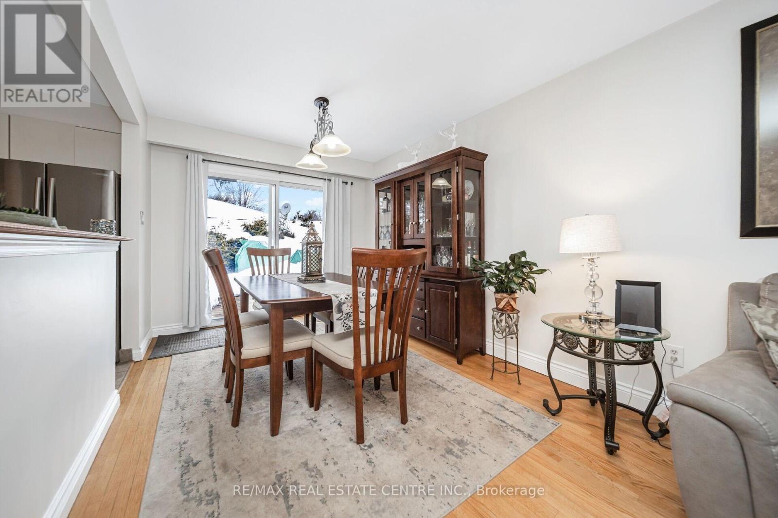 2 Chesterfield Road, Brampton, Ontario  L6W 1K9 - Photo 12 - W12171278