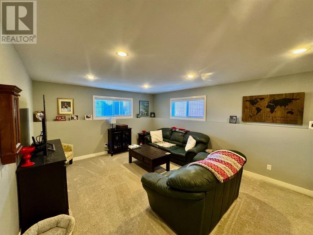 725 Atlantic Cove W, Lethbridge, Alberta  T1J 5M4 - Photo 19 - A2219840