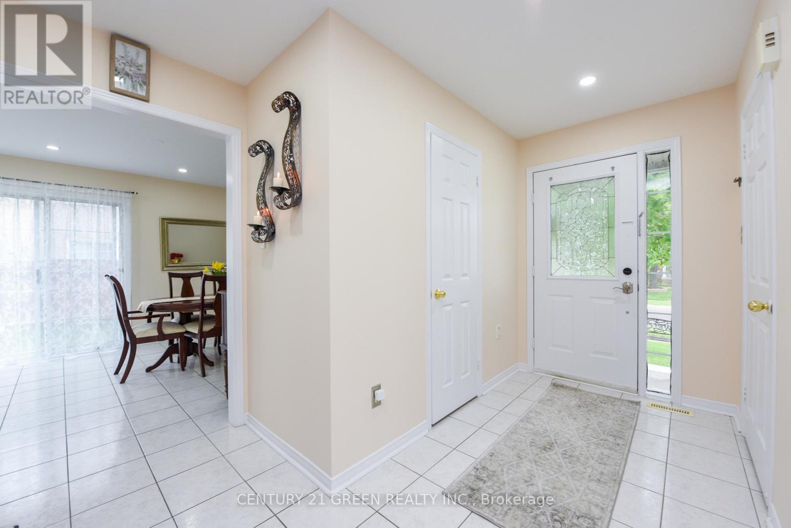 116 Canada Goose Boulevard, Brampton, Ontario  L6R 2A4 - Photo 9 - W12170750