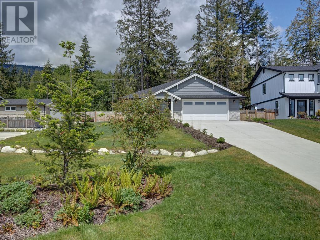 Property at 1084 CELIA CRESCENT image 3