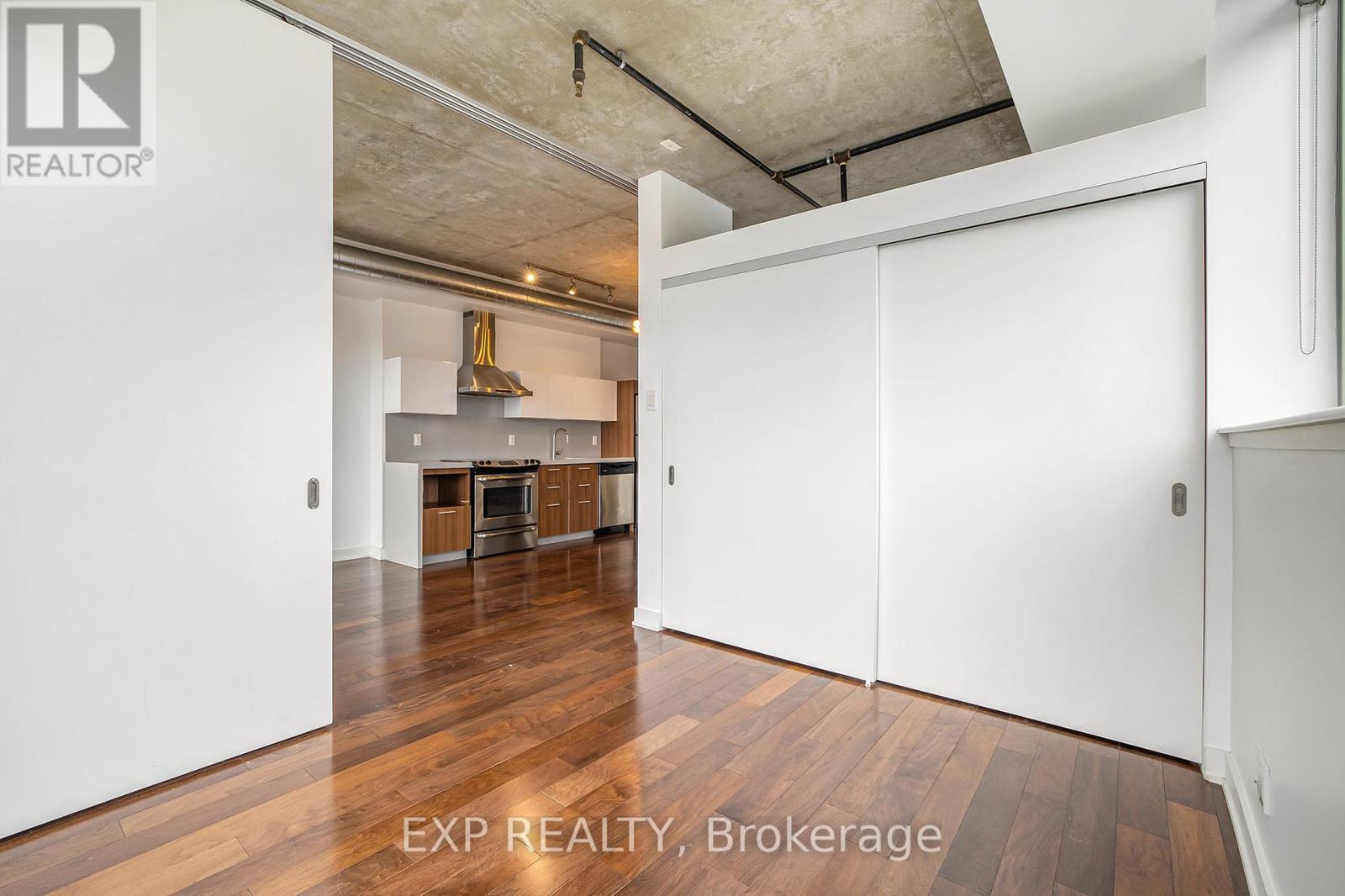 547 - 340 Mcleod Street, Ottawa, Ontario  K2P 1A4 - Photo 15 - X12171305