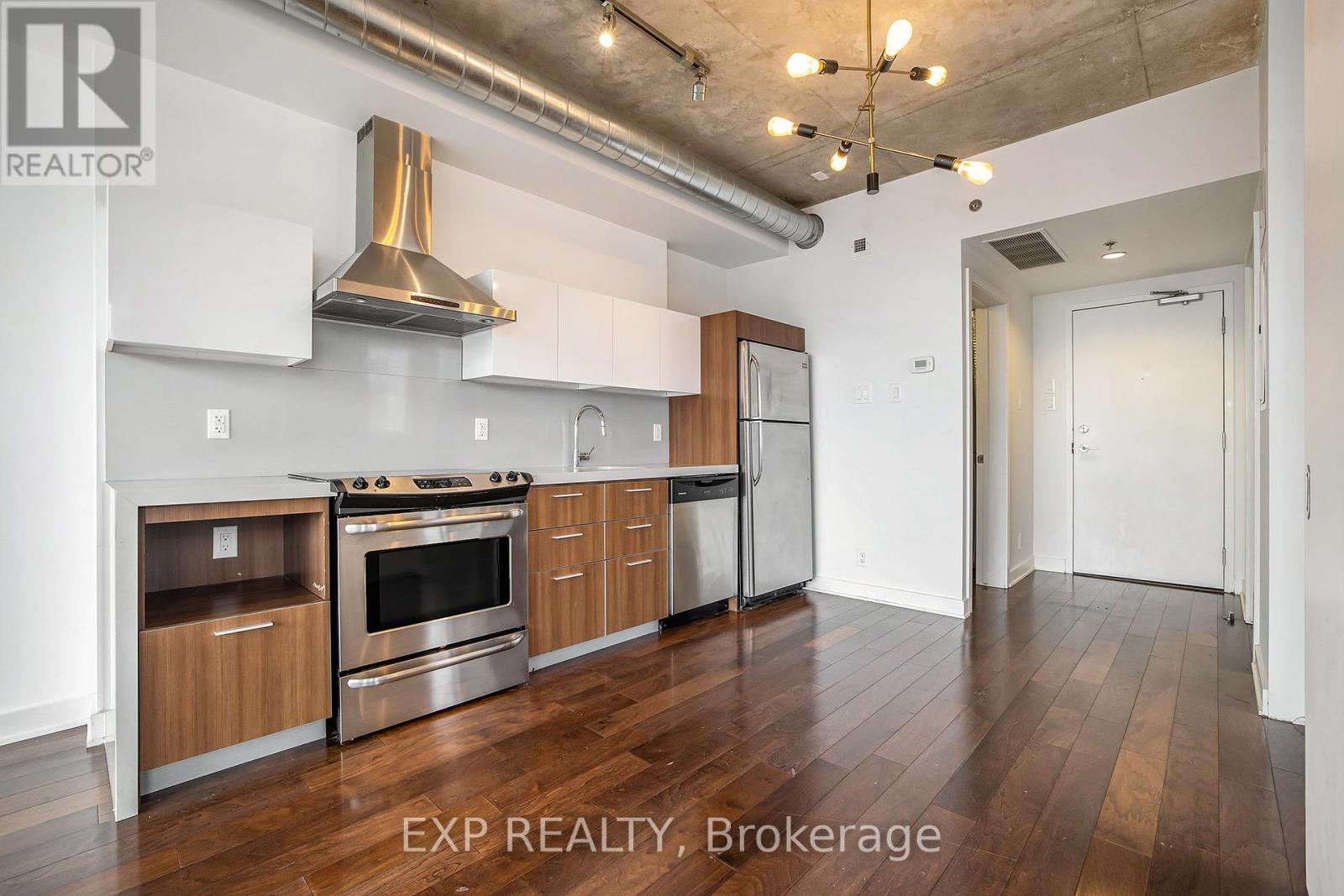 547 - 340 Mcleod Street, Ottawa, Ontario  K2P 1A4 - Photo 7 - X12171305